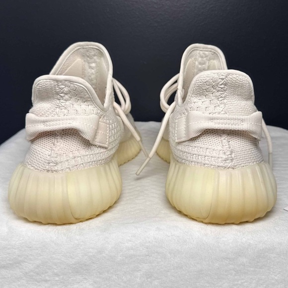Adidas Yeezy Boost 350 V2 "Bone" HQ6316 - Size 11 - Picture 7 of 9